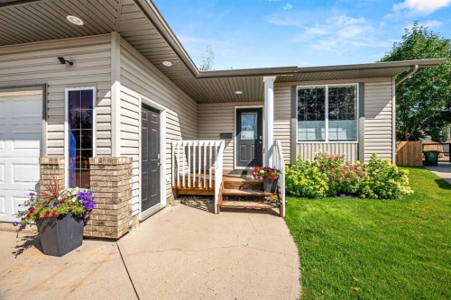 2105 52 Avenue Close, Lloydminster, AB 