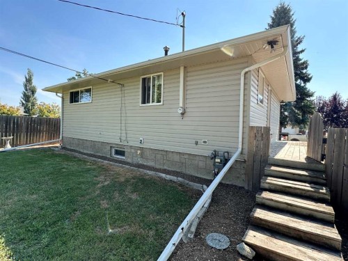 4612 49 Avenue, Vermilion, AB 