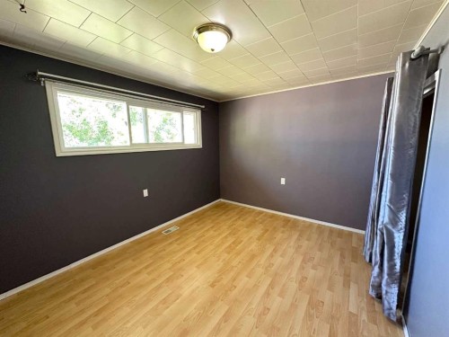 4612 49 Avenue, Vermilion, AB 