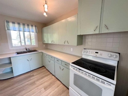 4612 49 Avenue, Vermilion, AB 