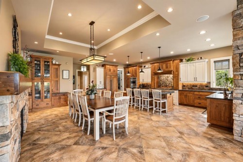 2012 63 Avenue, Lloydminster, AB 