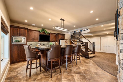 2012 63 Avenue, Lloydminster, AB 
