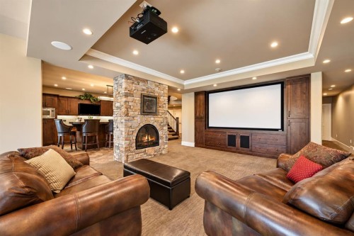 2012 63 Avenue, Lloydminster, AB 