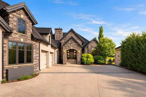 2012 63 Avenue, Lloydminster, AB 