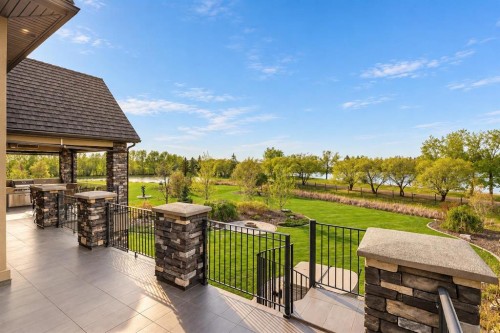 2012 63 Avenue, Lloydminster, AB 