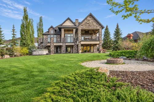 2012 63 Avenue, Lloydminster, AB 