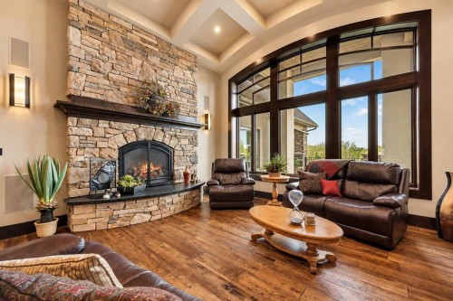 2012 63 Avenue, Lloydminster, AB 