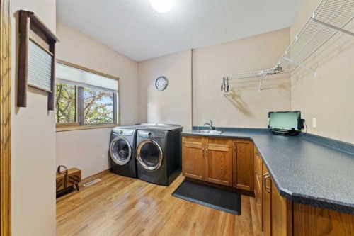 3302 64 Avenue, Lloydminster, AB 
