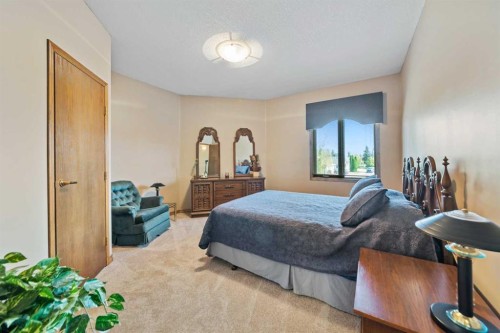 3302 64 Avenue, Lloydminster, AB 