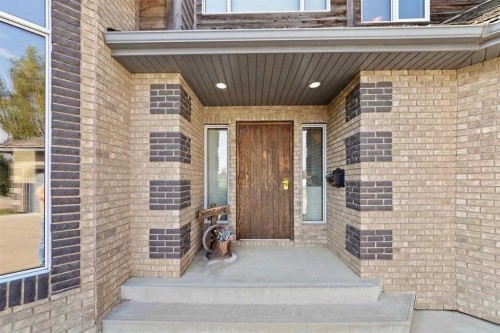 3302 64 Avenue, Lloydminster, AB 