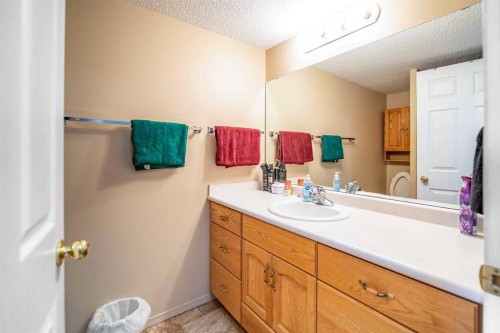 307-848 4 Avenue, Wainwright, AB 