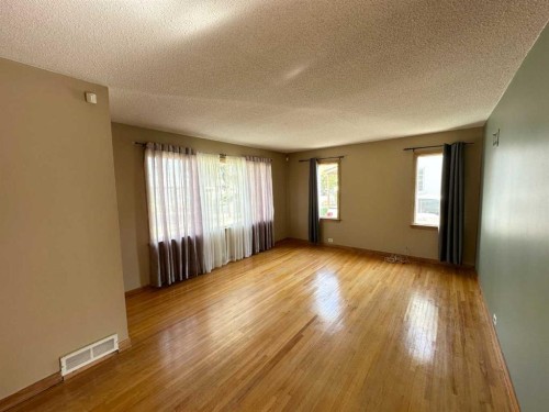 4615 51 Avenue, Vermilion, AB 