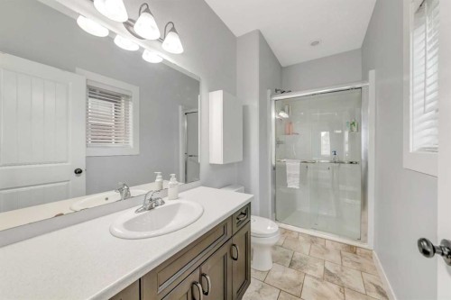 4111 34 Street, Lloydminster, SK 