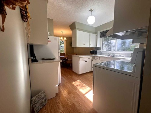412 Main Street, Turtleford, SK 