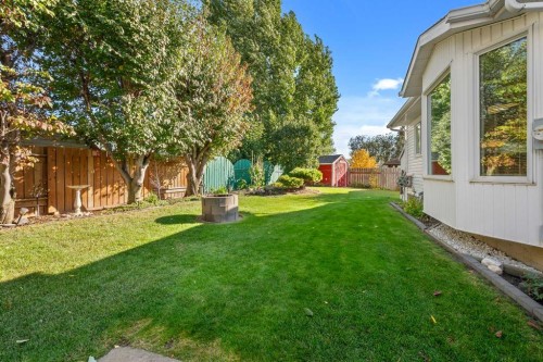 4019 58 Avenue Close, Lloydminster, AB 