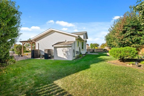 4019 58 Avenue Close, Lloydminster, AB 