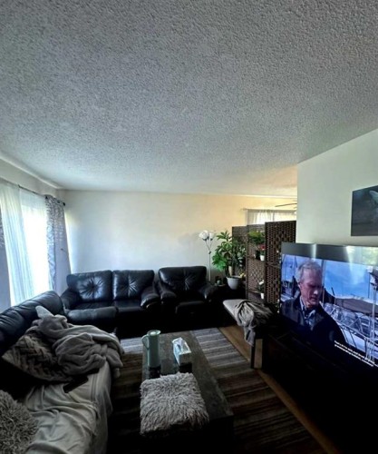 1717 10A Street Sw, Calgary, AB 