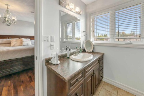 2008 47 B Avenue Close, Lloydminster, SK 