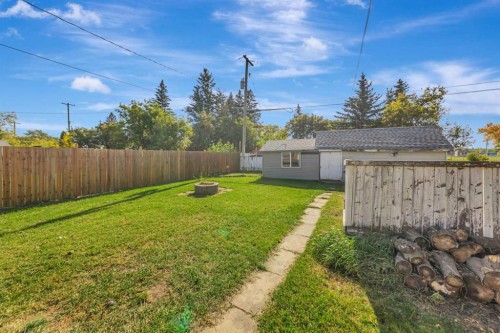 5021 54A Street, Lloydminster, AB 
