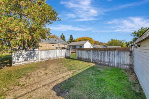 5021 54A Street, Lloydminster, AB 