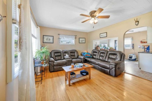 5021 54A Street, Lloydminster, AB 
