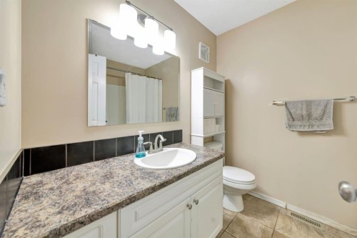 207 3Rd Avenue East, Neilburg, SK 