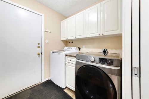 207 3Rd Avenue East, Neilburg, SK 