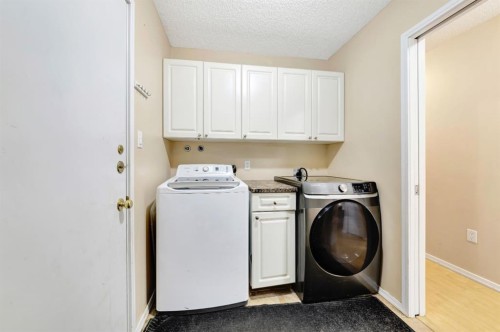 207 3Rd Avenue East, Neilburg, SK 