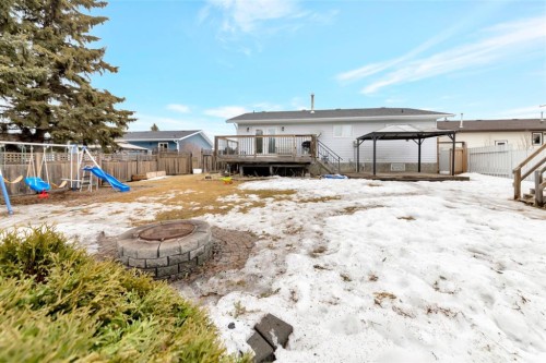 207 3Rd Avenue East, Neilburg, SK 