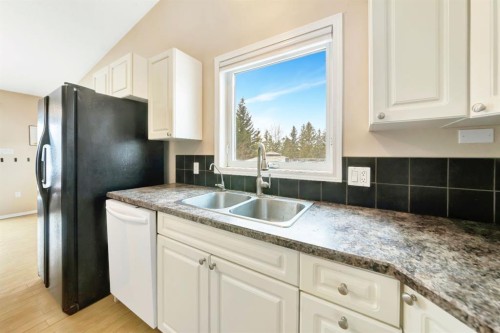 207 3Rd Avenue East, Neilburg, SK 