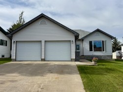 5010 47 Street Irma, AB T0B 2H0