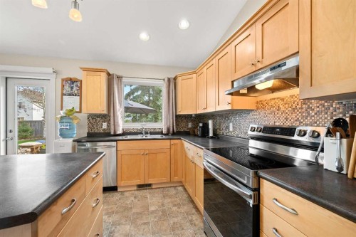 2307 61A Avenue, Lloydminster, AB 