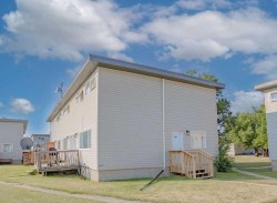 40-305 5 Street Wainwright, AB T9W 1A5