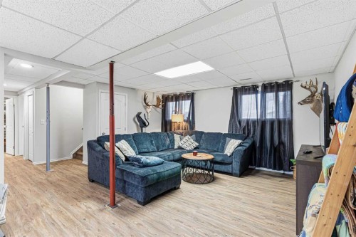 21 Third Avenue Se, Marshall, SK 