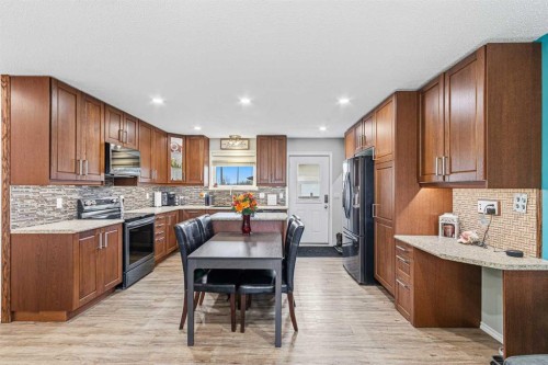 21 Third Avenue Se, Marshall, SK 
