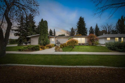 5301 46 Street  Lloydminster, AB T9V 0C8