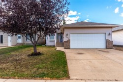 3404 65 Avenue Lloydminster, AB T9V 3G9
