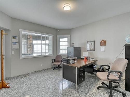 254209 Woodland Road, Rural Rocky View County, AB - Indoor Photo Showing Office