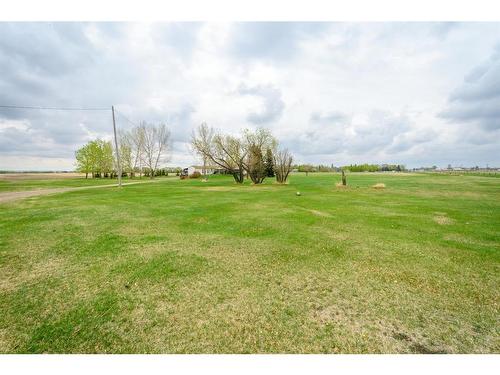 30319 Highway 2A, Carstairs, AB - Outdoor