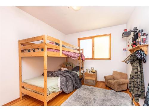 244027 Horizon View Road, Rural Rocky View County, AB - Indoor Photo Showing Bedroom