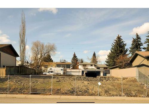328 Silver Crest Drive Nw, Calgary, AB 