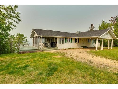 1527 Township Road 394, Rural Lacombe County, AB - Outdoor With Deck Patio Veranda