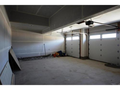 35 Viceroy Crescent, Olds, AB - Indoor Photo Showing Garage
