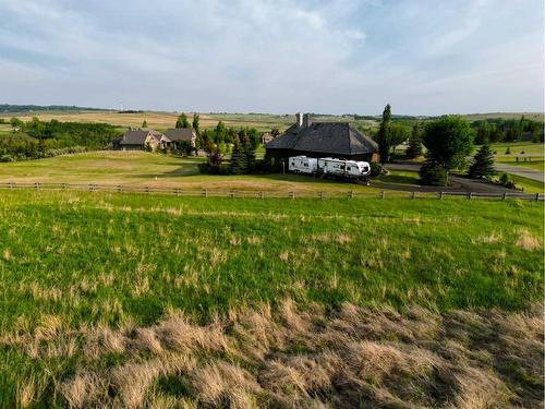 16 Rodeo Drive, Rural Rocky View County, AB 
