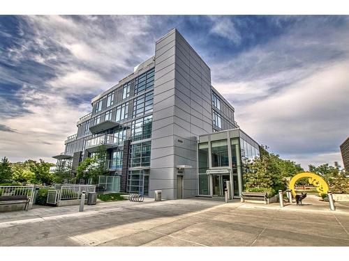 301-128 Waterfront Court Sw, Calgary, AB 