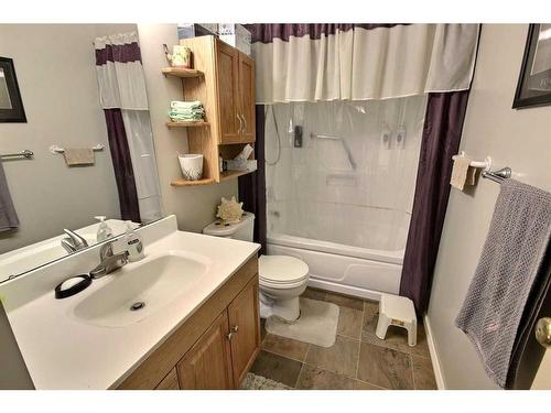 5322 43 Street, Cold Lake, AB - Indoor Photo Showing Bathroom