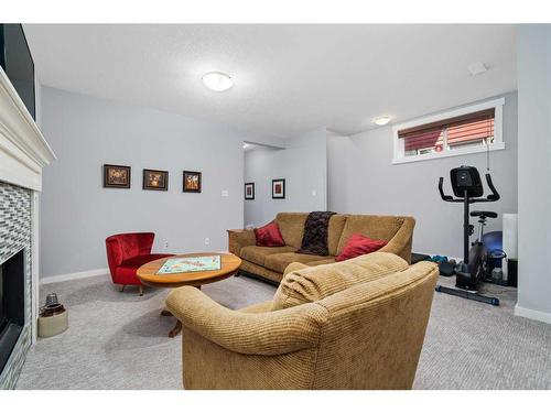 122 Ypres Green Sw, Calgary, AB - Indoor