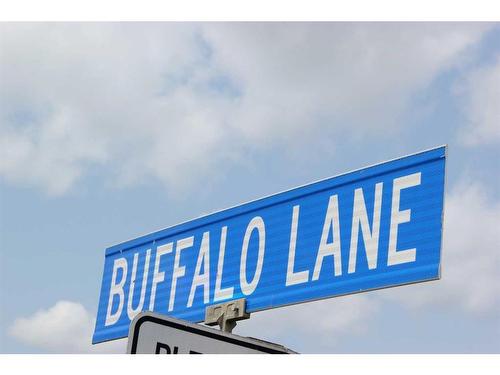 On Buffalo Lane, Rural Stettler No. 6, County Of, AB 