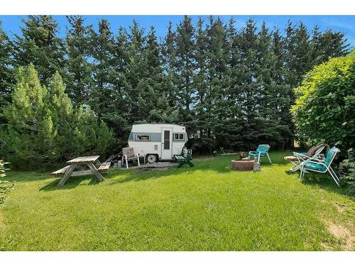 44-33009 Range Road 55, Rural Mountain View County, AB - Outdoor With Backyard