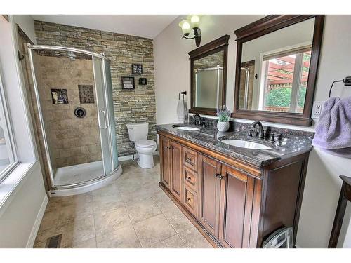 484063 Range Road 20, Blackfoot, AB - Indoor Photo Showing Bathroom